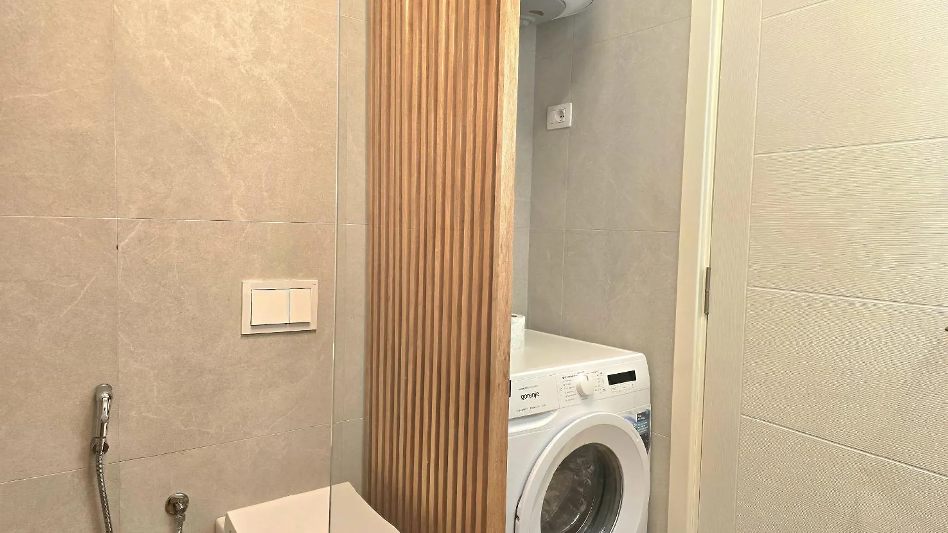 Sandy Beach Apartment - 291 Durrës